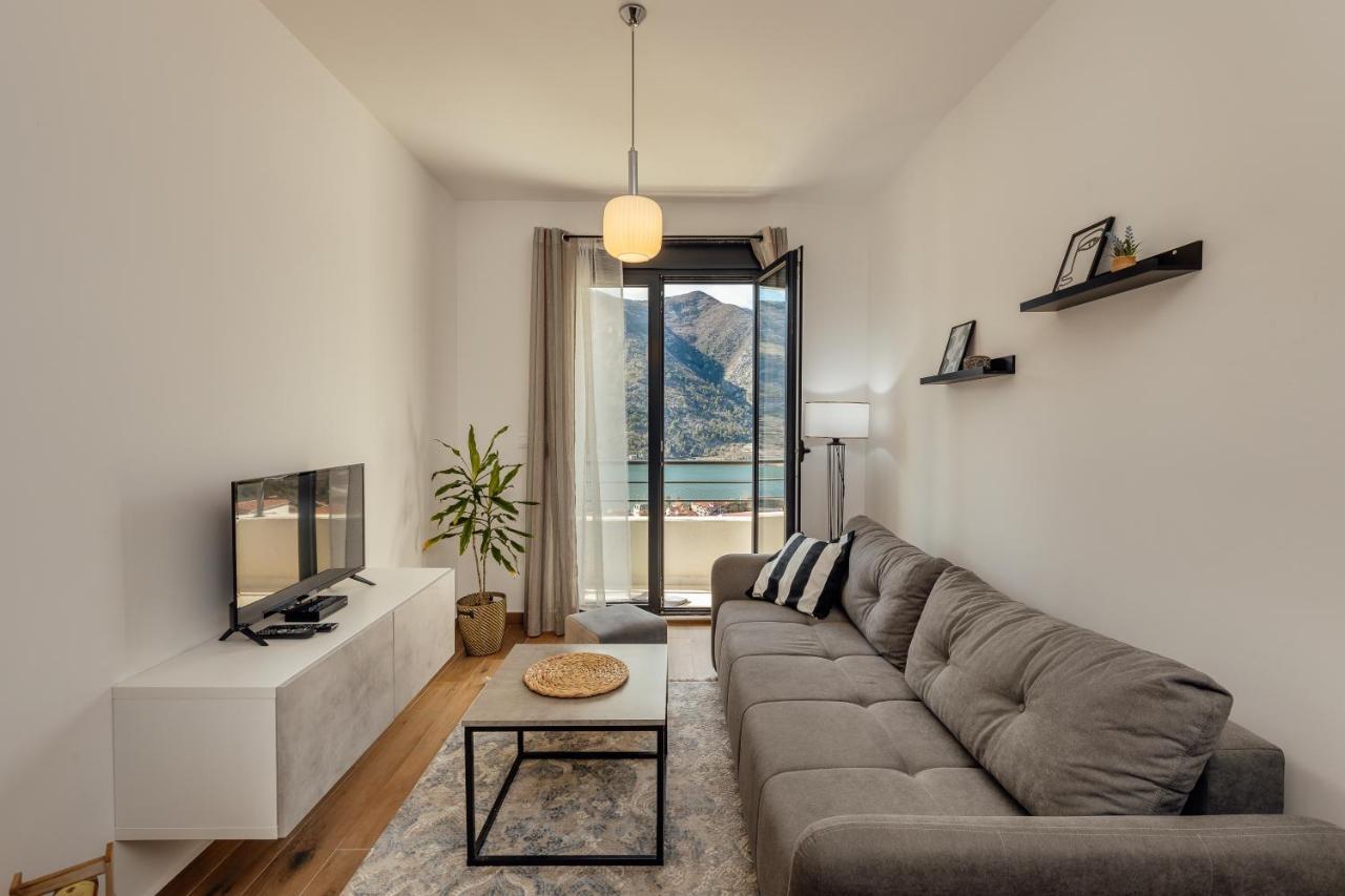 Lana Sea View Apartment كوتور المظهر الخارجي الصورة